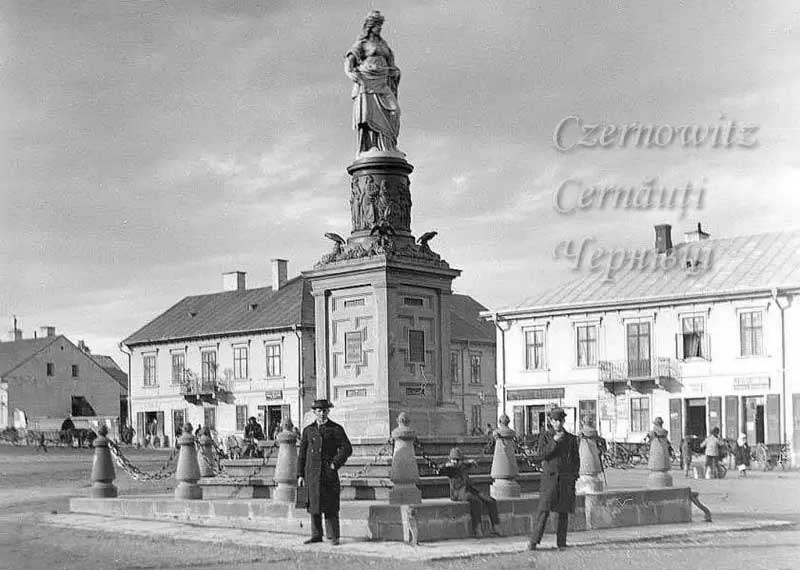 u-chernivtsiakh-buv-pamiatnyk-kokhanii-druzhyni-tsisaria