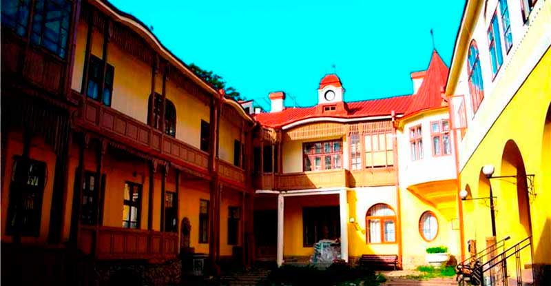 chernivtsi-vulytsia-olhy-kobylianskoi