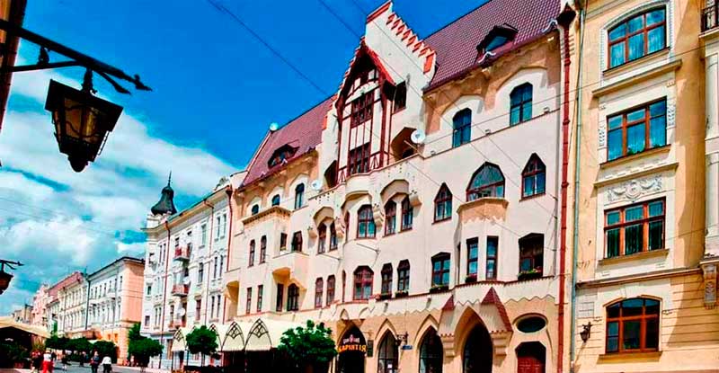 chernivtsi-vulytsia-olhy-kobylianskoi