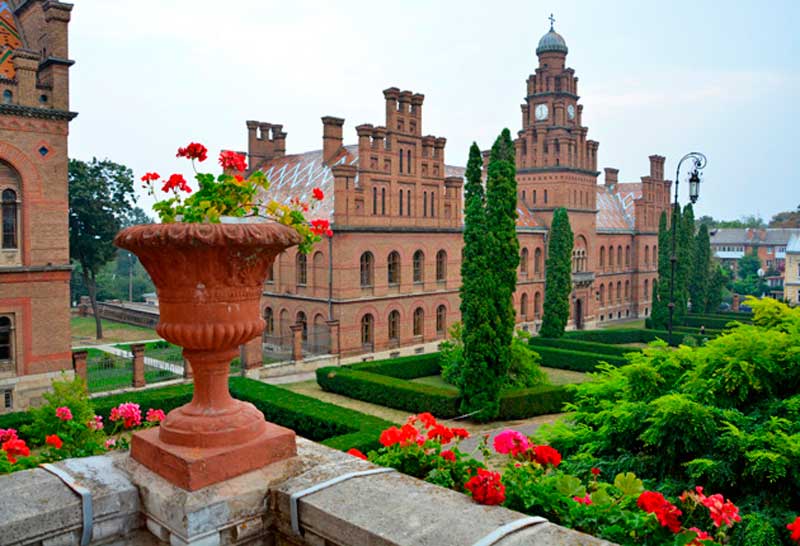 chernivtsi-universitet