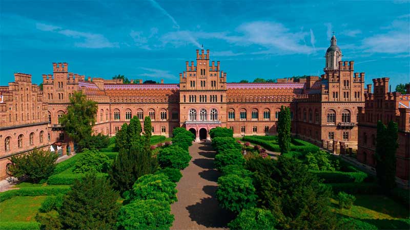 chernivtsi-universitet