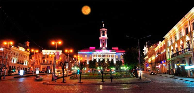 chernivtsi-ratusha