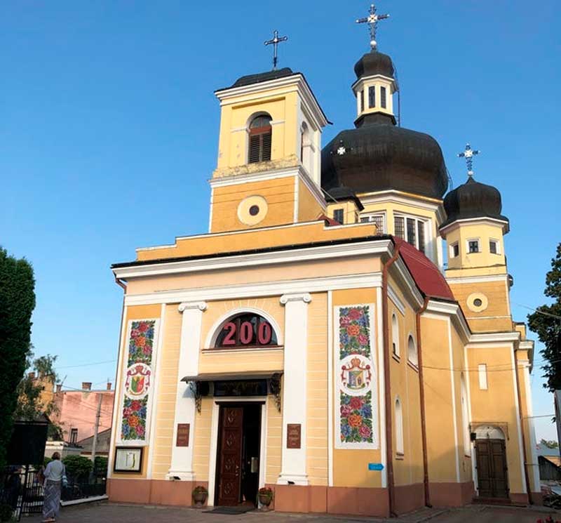 chernivtsi-uspenska-hreko-katolytska-tserkva